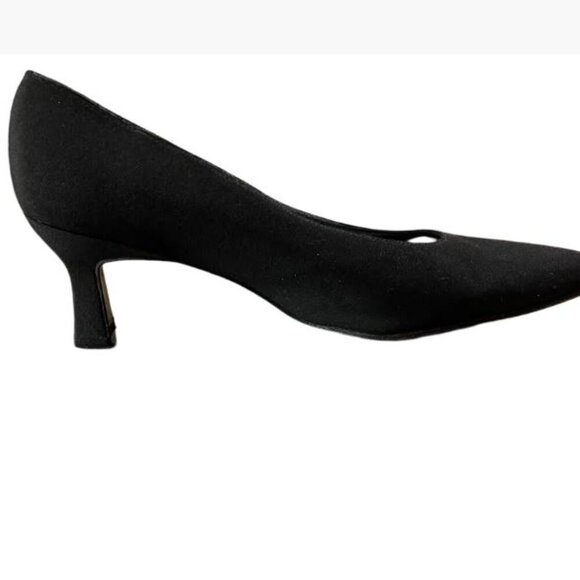 Stuart Weitzman Chisel Toe Black Fabric Pumps Classic Elegant Shoes  Size 8B EUC - Picture 5 of 11